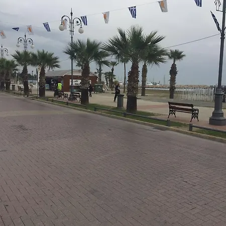Nautilus Tourist Aparthotel 4*