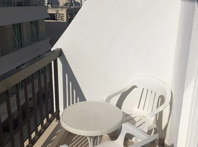 Nautilus Tourist Hotel de apartamente