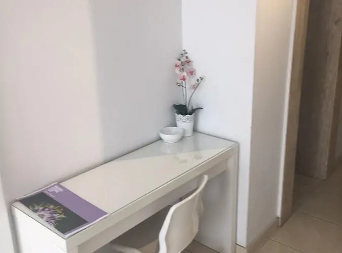 Nautilus Tourist Апарт-готель 3*